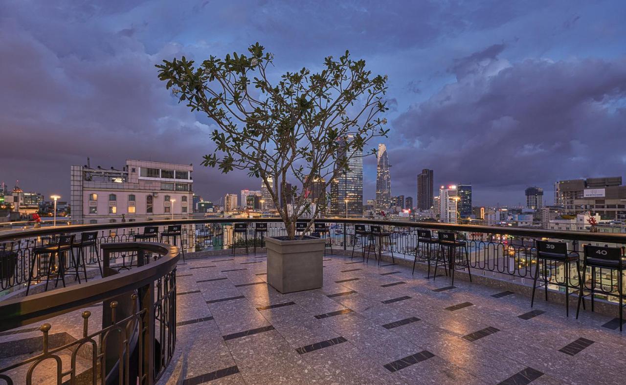 Отель La Siesta Premium Saigon
