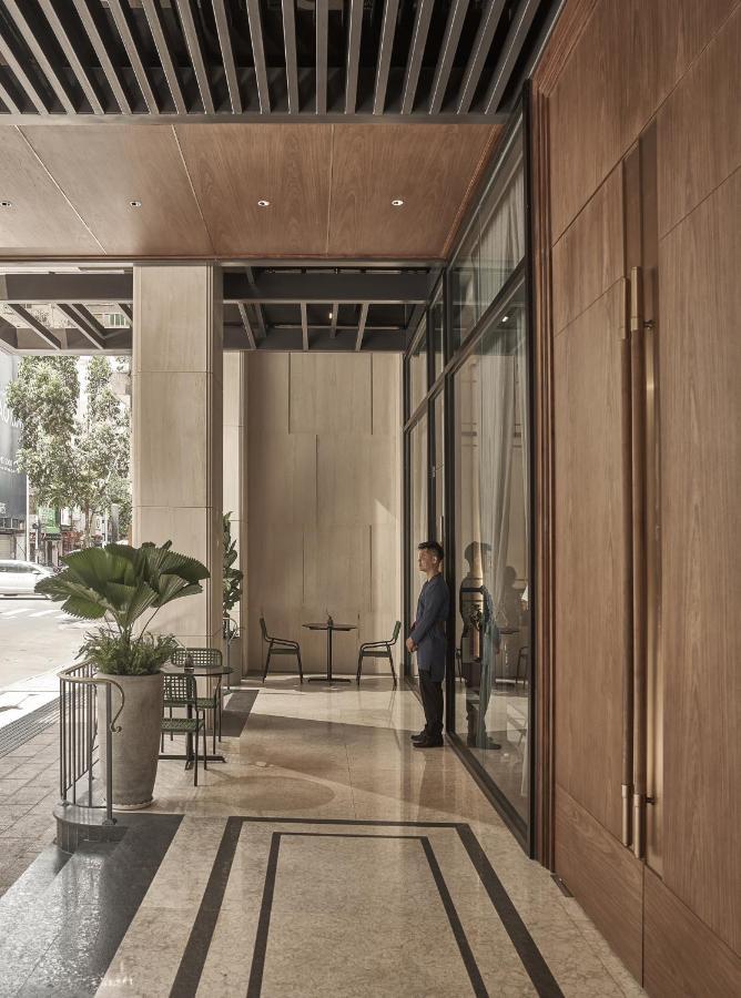 Отель La Siesta Premium Saigon 5*